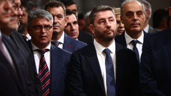 Κασσελάκης-Βελόπουλος: άτυπη συμμαχία συνωμοσιολογίας