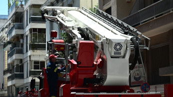 Συναγερμός για φωτιά σε κτήριο στον Πειραιά