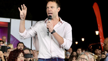 Κασσελάκης, ο αντιγραφέας: τώρα ονειρεύεται να γίνει Ανδρέας Παπανδρέου