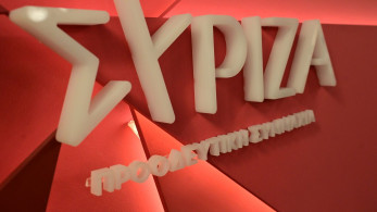 Ο πανικόβλητος Κασσελάκης επαναφέρει τα fake news για τα... 42 ακίνητα του Μητσοτάκη
