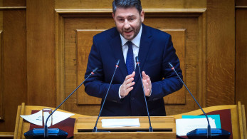 Ο Ανδρουλάκης διαβάζει όσα λέει;