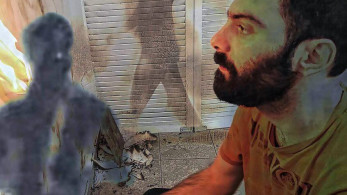 «Σκιές Φωτιάς», ατομική έκθεση του Ανδρέα Νικολαΐδη στο καφέ του Εθνικού Αρχαιολογικού Μουσείου Αθηνών