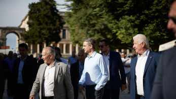 Στέφανος Γκίκας: Η Καθολική Αρχιεπισκοπή διαψεύδει την κυρία που ισχυρίστηκε στον Μητσοτάκη πως δεν έλαβε βοήθεια από την εκκλησία