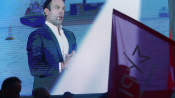 Πού τα πουλάς αυτά, βρε Στέφανε: εμπαιγμός σε… ζωντανή σύνδεση