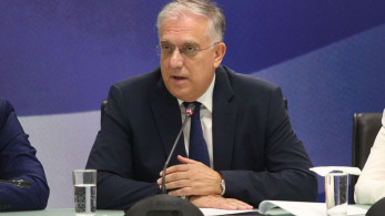 Τάκης Θεοδωρικάκος: Αυστηροί έλεγχοι και επιμονή για νέες μειώσεις τιμών