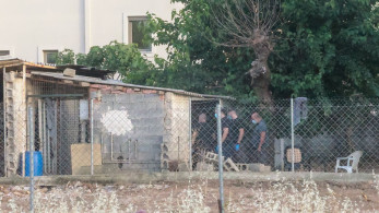 Άνδρας βρέθηκε νεκρός στο Διόνυσο-Αναζητείται ο συγκάτοικός του