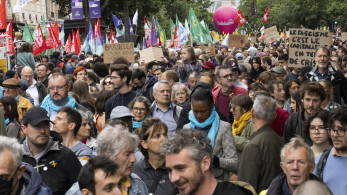 Γαλλία: επεισόδια στις διαδηλώσεις κατά της ακροδεξιάς - Ενεπλάκησαν αστυνομικοί με ομάδες αριστερών