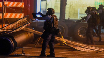 ΗΠΑ: Οπλισμένοι διαδηλωτές, κυρίως Αφροαμερικανοί, έκαναν πορεία σε πάρκο της Τζόρτζια
