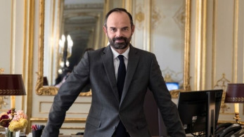 Εξελίξεις στη Γαλλία: Παραιτήθηκε η κυβέρνηση Φιλίπ