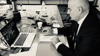 Τι έγραψε στο twitter ο Δένδιας για τη γιορτή του πατέρα
