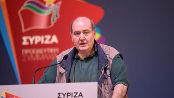 Ο Φίλης κρατά αποστάσεις από τον Τσίπρα και συμφωνεί με τη Ντόρα