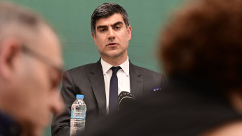 Ο Γλαβίνας δεν βλέπει την «καμπούρα» του ΠΑΣΟΚ... και ανακαλύπτει διχασμό στη Νέα Δημοκρατία