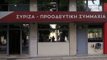 Επανεμφάνιση του πρώην οικονομικού διευθυντή του ΣΥΡΙΖΑ με νέες αιχμές σε Κασσελάκη