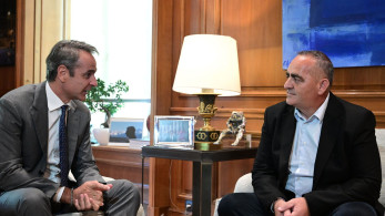 Συνάντηση Μητσοτάκη-Μπελέρη στο Μαξίμου: κανένας Έλληνας μόνος