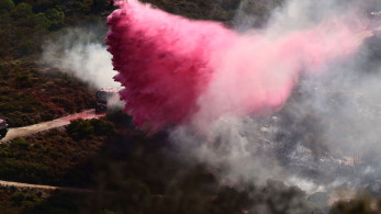 Σε μερική ύφεση η φωτιά στην Εύβοια