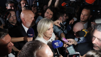 Reuters: Η κρίση Μακρόν στρώνει τον δρόμο στη Λεπέν (video)