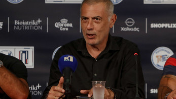 «Ράδιο αρβύλα» η υποψηφιότητα Μώραλη για την ηγεσία του ΠΑΣΟΚ