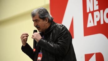 Πήραν φωτιά τα… πληκτρολόγια: «πόλεμος» Πολάκη-Μωραΐτη στο Διαδίκτυο