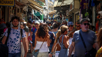 ΕΛΣΤΑΤ: αυξημένες αφίξεις αλλά και  διανυκτερεύσεις τουριστών τον Μάιο