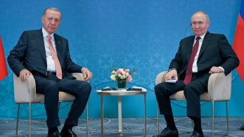 Ερντογάν σε Πούτιν: Έτοιμη η Τουρκία να μεσολαβήσει για απευθείας επαφές Ρωσίας–Ουκρανίας
