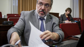 ΣΥΡΙΖΑ: κουρελιάζουν το σύνταγμα για να βάλουν στη Βουλή τον αρχηγό τους