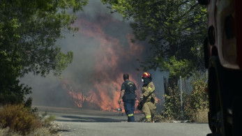 Φωτιά στην Αττική: 180 απεγκλωβισμοί από την αστυνομία έως τα ξημερώματα