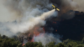 Εμπρησμοί στη Νέα Μάκρη: στη φυλακή μητέρα και ανήλικος γιος