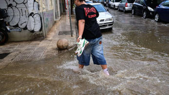 Πυροσβεστική: 154 κλήσεις λόγω καταιγίδων σε Αττική, Καβάλα και Χίο