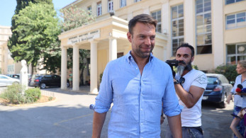 Άφησε τη Μύκονο ο Κασσελάκης και πήγε στο «Έλενα» να δει αν δουλεύουν οι ψύκτες