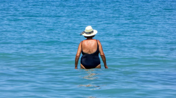 Οι 13 περιοχές της Αττικής όπου απαγορεύεται η κολύμβηση