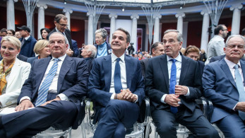 50 χρόνια ΝΔ: τηλεφώνημα Κυριάκου Μητσοτάκη σε Κώστα Καραμανλή και Αντώνη Σαμαρά εν όψει της εκδήλωσης στη Ρηγίλλης