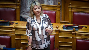 Ζέττα Μακρή στο «Μανιφέστο»: Ασφαλές σχολείο με κανόνες και τα κινητά στην τσάντα