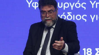 Οικονόμου: Ακόμη 400 νέα λεωφορεία στην Αθήνα - Κάμερες στους δρόμους για την οδική ασφάλεια