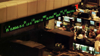 Wall Street: Βουτιά άνω του 2% για τον Nasdaq παρά τα στοιχεία του PCE