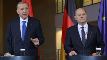 Προκλητική αφωνία Σολτς στις απειλές Ερντογάν