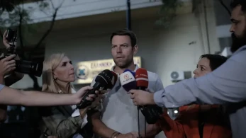 Ο Κασσελάκης τώρα ανακαλύπτει τον Πολάκη: Με τον τρόπο που εκφράζεται, φανέρωσε ποιος είναι