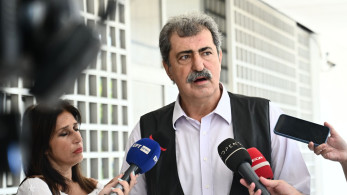 Πολάκης: όταν η παντελονάτη γραμμή γίνεται λάστιχο