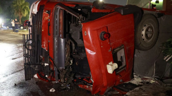 Τραγωδία στον Ασπρόπυργο: Ανετράπη πυροσβεστικό όχημα - Ένας νεκρός και δύο τραυματίες