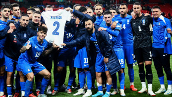 Να ’χα χίλια μάτια, την Εθνική να βλέπω!