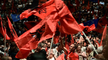 Αλβανία: Ξεκινά διαπραγματευτικές διαδικασίες για την ένταξη στην ΕΕ - Μένει... πίσω η Βόρεια Μακεδονία