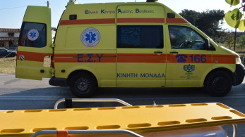 Τραγωδία στην Πάτρα: δύο νεκροί και οκτώ τραυματίες από την ανατροπή φορτηγού  με εργάτες γης