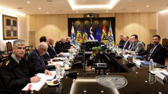 Σύσκεψη Δένδια-Παπαστεργίου για θέματα δορυφορικών επικοινωνιών των Ενόπλων Δυνάμεων