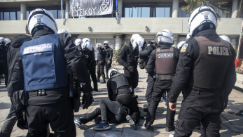 Τραμπουκισμοί στο ΑΠΘ: Η μειοψηφία της «αντίστασης» που φυλακίζει τα πανεπιστήμια