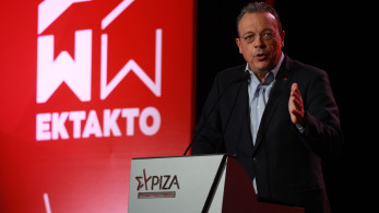Ο Σωκράτης Φάμελλος... κυνηγάει νέα μέλη για τον ΣΥΡΙΖΑ
