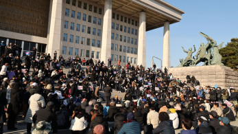 Νότια Κορέα: η αντιπολίτευση κατηγορεί το κυβερνών κόμμα για «δεύτερο πραξικόπημα»