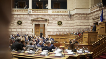 Ο κατώτατος μισθός, η μηδενιστική αντιπολίτευση και τα συμφέροντα των «εργατοπατέρων»
