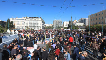 Απεργία: ξεκίνησαν οι συγκεντρώσεις - Απροσπέλαστο το κέντρο