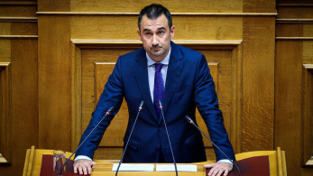 Τα… παρακάλια του Χαρίτση
