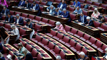 ΣΥΡΙΖΑ: τι θα γίνει με τις έδρες του κόμματος μετά τις αποχωρήσεις