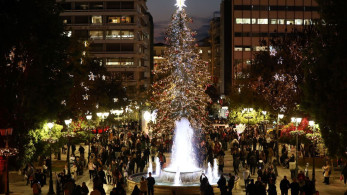 Πότε ξεκινάει το εορταστικό ωράριο των καταστημάτων για Χριστούγεννα και Πρωτοχρονιά